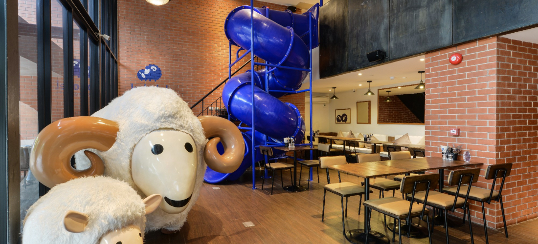 Kokotel Bed & Café